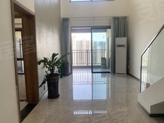 海口琼山龙昆南海航豪庭南苑五区 精装Loft  两房两卫 半空房 可商住出租房源真实图片