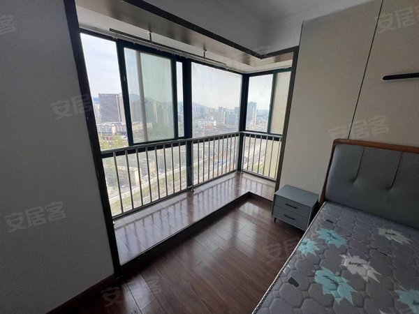 南京栖霞迈皋桥锦华大厦迈皋桥地铁口100m 锦华大厦电梯房 单室带独立