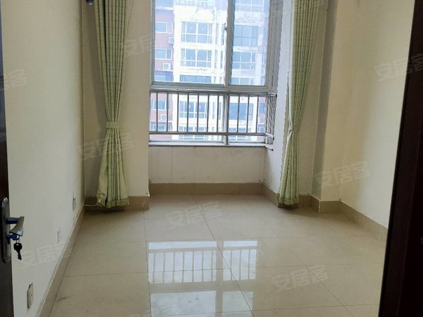 东营垦利县垦利一中水岸佳苑水岸佳苑9楼,空房,房屋干净,小区内超市