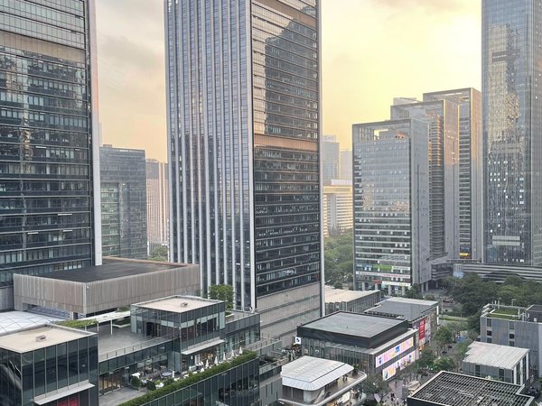 【多图】华润万象府,科技园租房,万象天地楼上(带浴缸2房)高端总裁