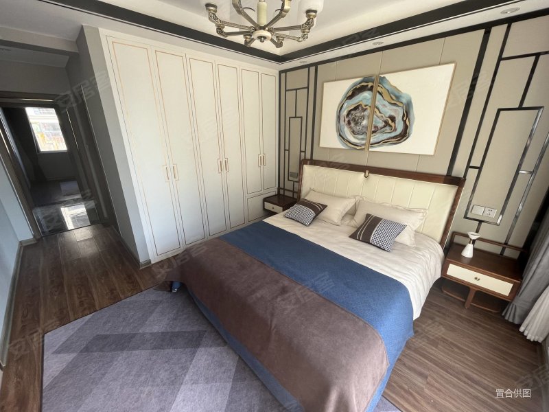 海泰庄园(三期)3室1厅2卫114㎡南北58万