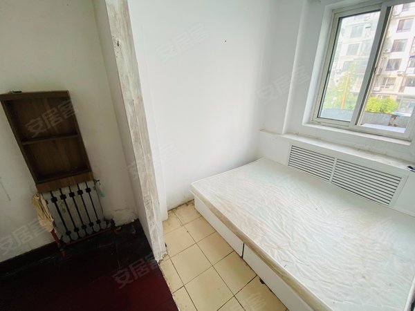 大连甘井子美林园美林园合租,月付包网首月免半月美林园, 工业大学,张