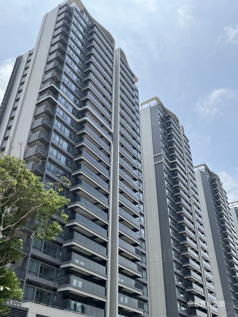 阳光城江南檀悦4室2厅2卫116.46㎡南北90万