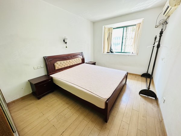 金华婺城婺城江南紫岚苑紫岚苑，中国联通保时捷旁，3房2厅2厅，带阳台带车位带附房出租房源真实图片