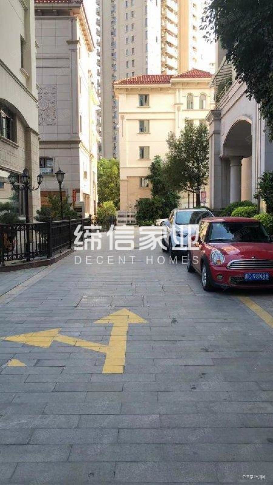 西湖凯莱香墅精装修大复试房带独立车位只要498万 凯莱香墅 别墅 二手房 498万 4室3厅 3卫 2平米 泉州安居客 西湖凯莱香墅精装修大复试房带独立车位只要498万 凯莱香墅 别墅 二手房 498万 4室3厅 3卫 2平米 泉州安居客