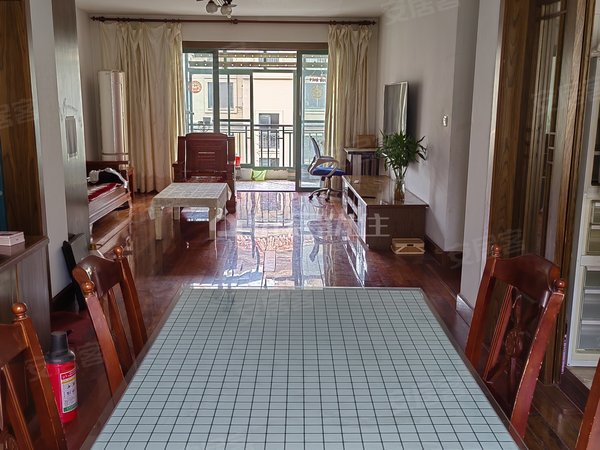 昆山玉山老城区雍景湾西苑雍景湾西苑 3300元每月 3居室 随时看房出租