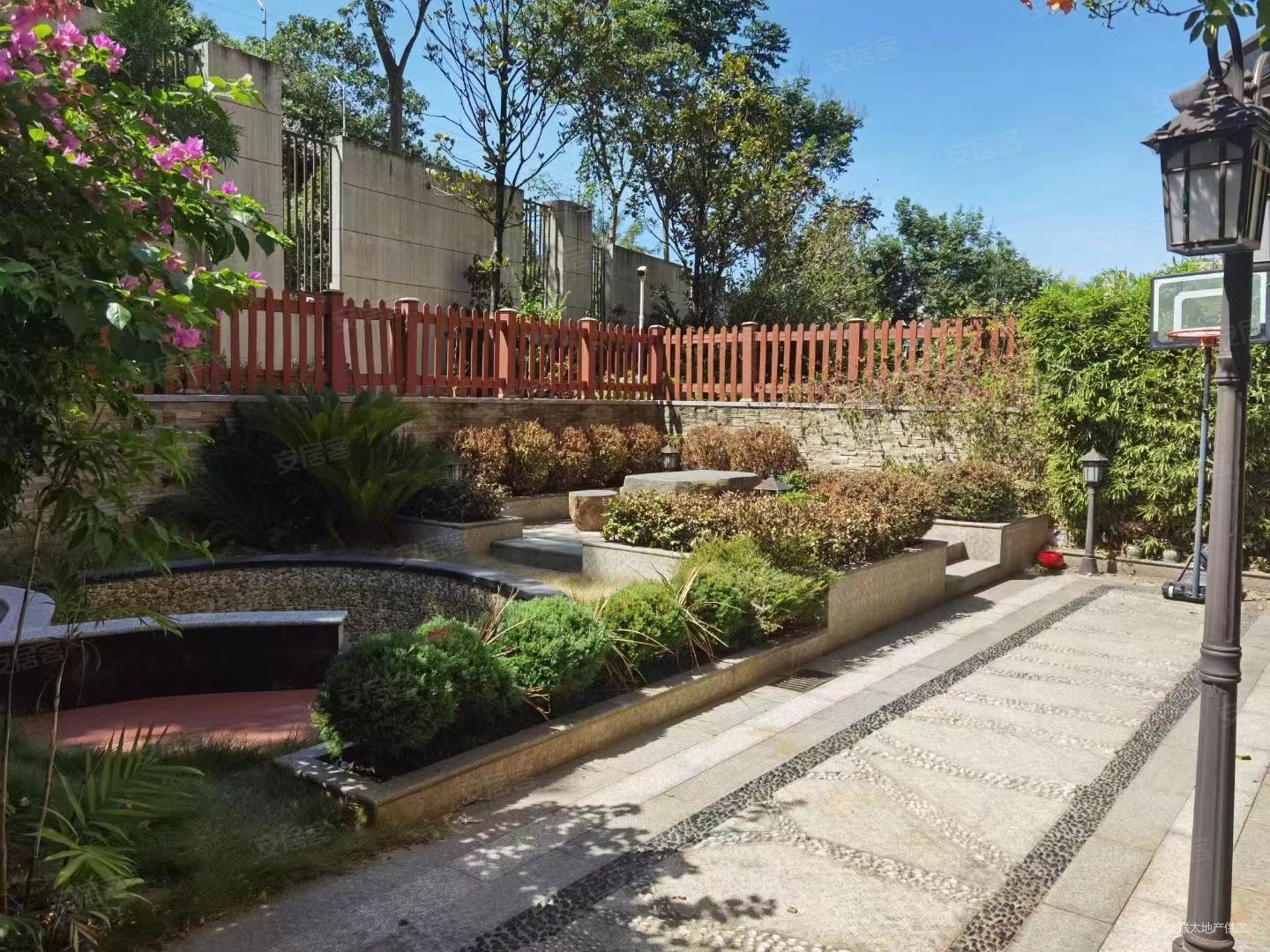 长沙房产网>长沙二手房>岳麓二手房>梅溪湖南二手房>佳兆业云顶梅溪湖