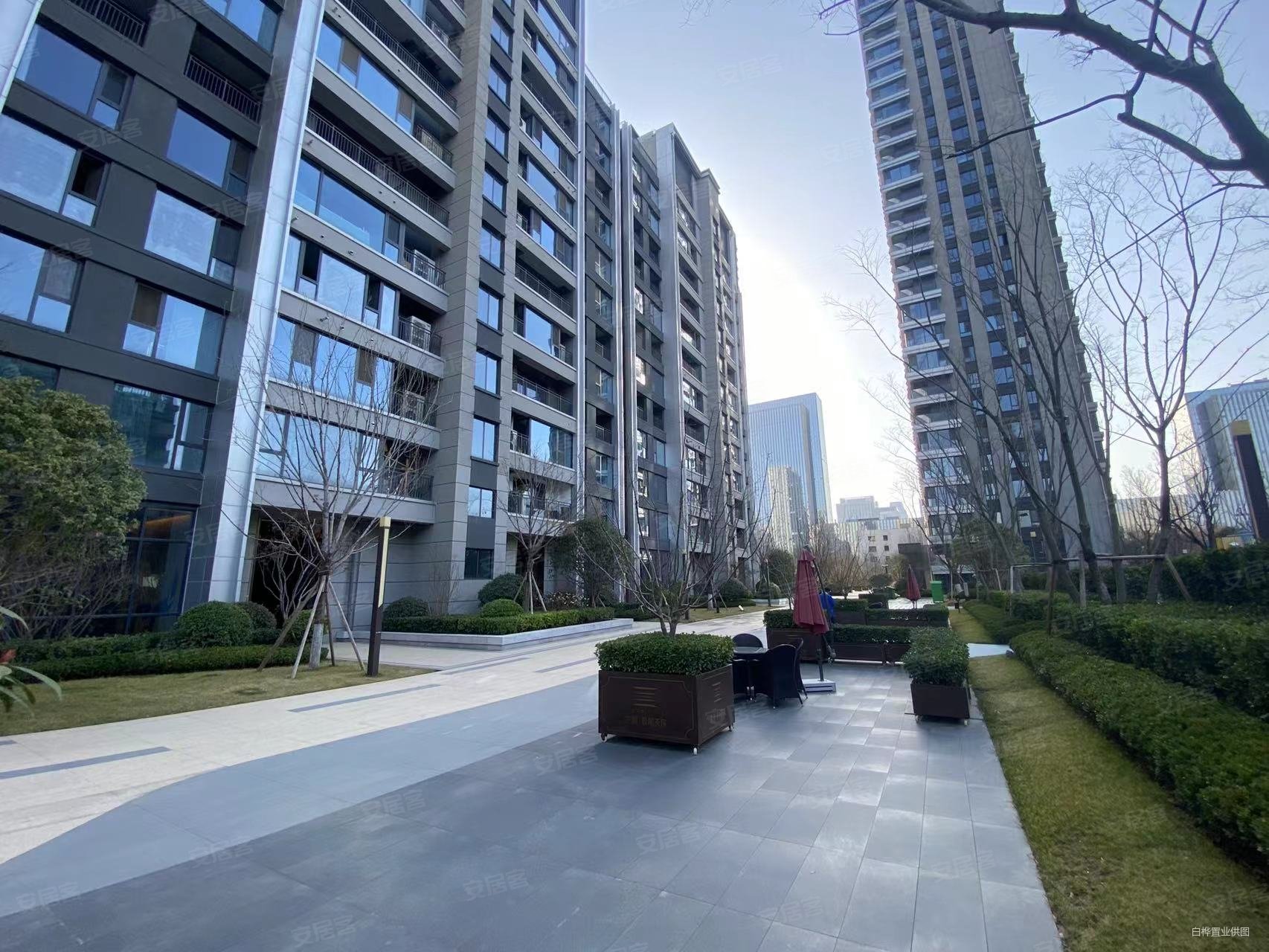 龙湖景粼天序北区