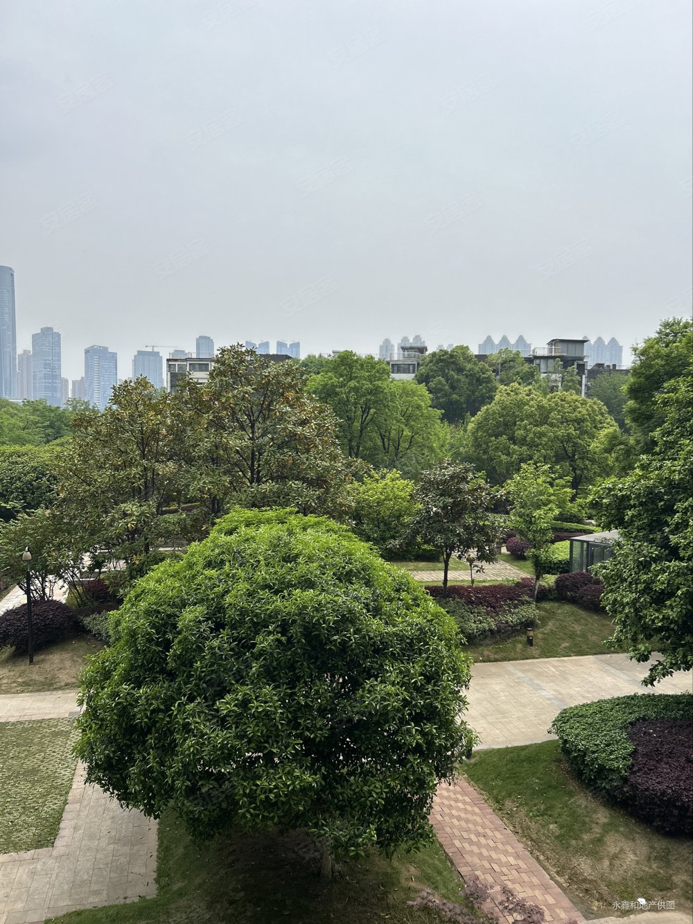 水岸新城服务团队已就绪 欢迎光临 卧室一块砖哪里需要哪里搬