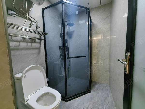 金华东阳东阳市中心环城北路259-261号楼东阳，人民医院附近，两室一厅出租出租房源真实图片