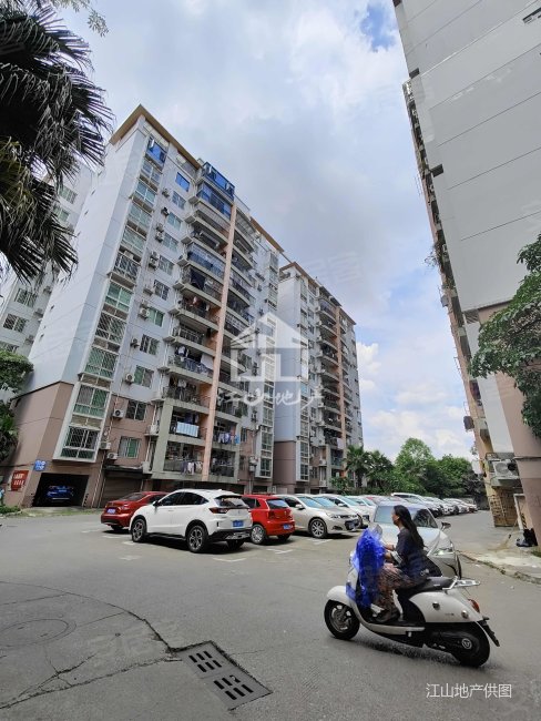 丽园小区 3房2厅128万