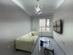 哈尔滨南岗哈西哈西万达地铁口 精装一居室现代风 空调沙发 拎包入住 可月付出租房源真实图片