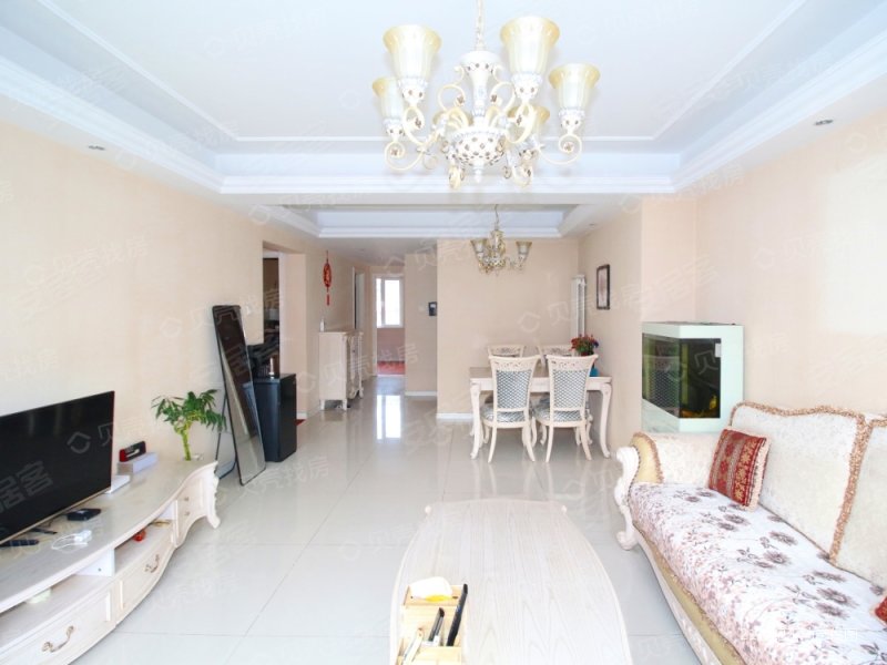 新上急售新天地美域19区站前南路3室2厅2卫120平方米