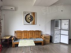 桂林七星玉满大酒楼新出好房 羊角山小区 家电家具齐全拎包入住楼梯五楼出租房源真实图片