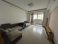 盱眙城区市中心园区北苑新城 好楼层 简装二房 设施齐全 700一个月出租房源真实图片