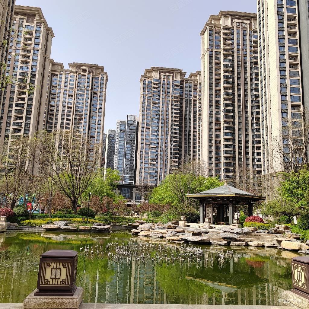 精装大三居 中层可按揭,海兴城二手房,87万,3室2厅,2卫,128平米-渭南