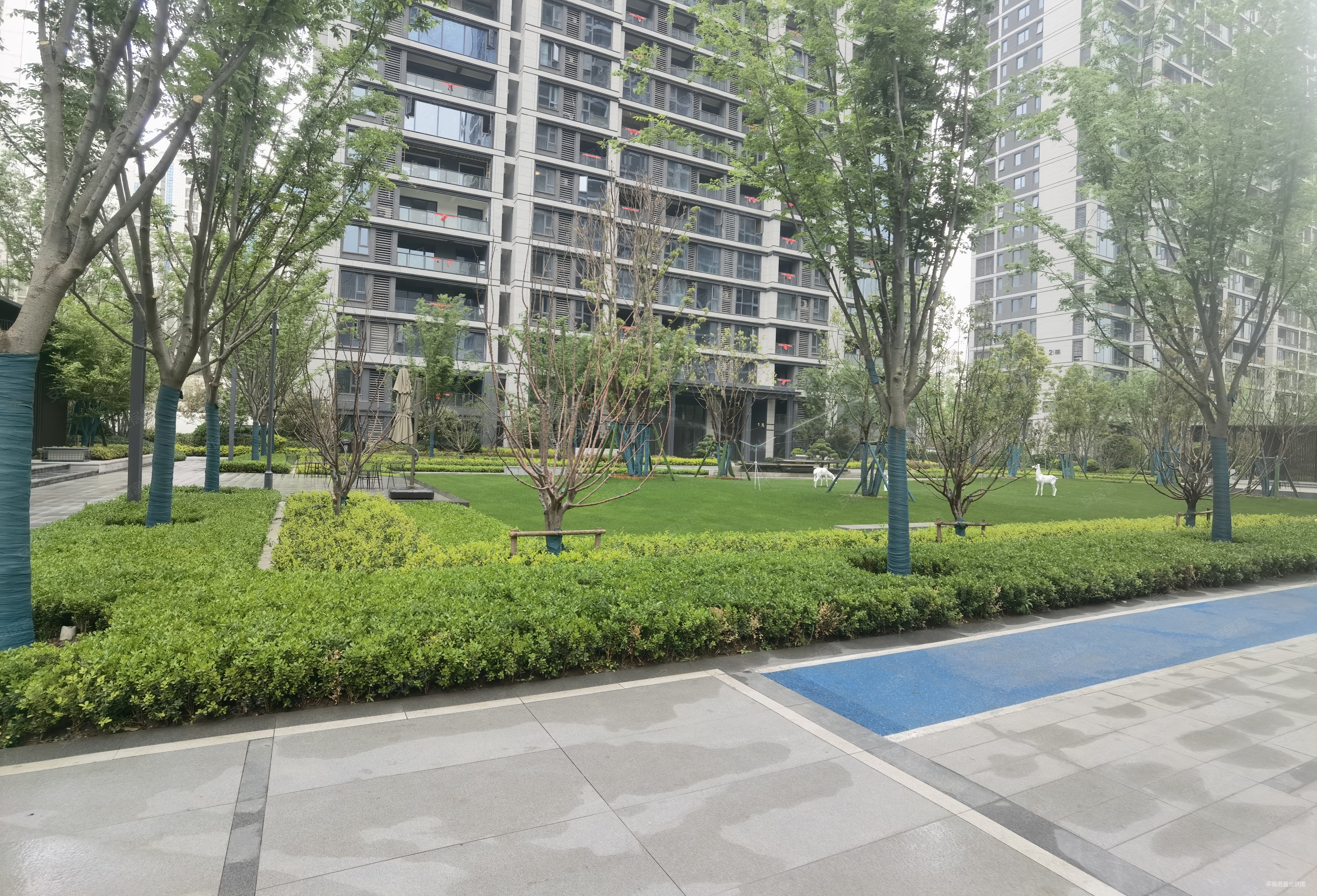 郑州房产网>郑州二手房>高新区二手房>瑞达路二手房>正弘青云筑>