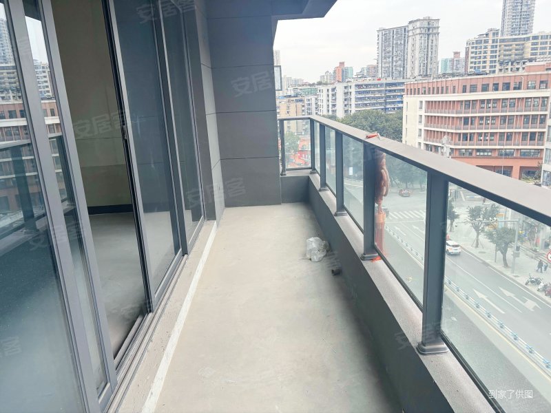 金辉玖珑云璟产权清晰带电梯近地铁次新小区精装好房