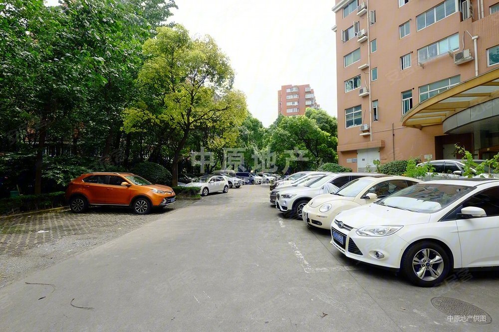 绿洲紫荆花园2室1厅1卫74.33㎡南608万