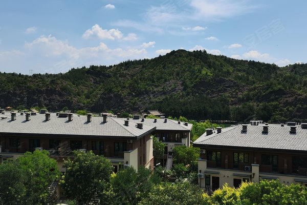 龙湖长城源著一期