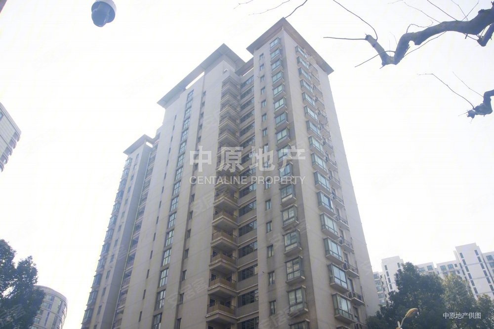 近商圈,诚意出售,交通便利,配套完善,东方时空公寓二手房,655万,1室1