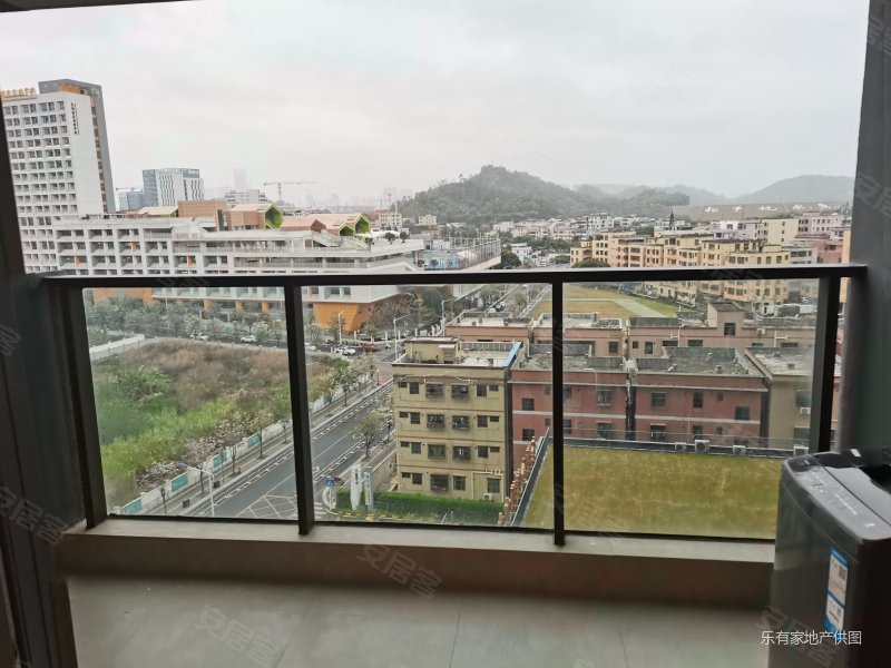 玺悦台 双卫生间 车位充足 装修好 次新小区 南北