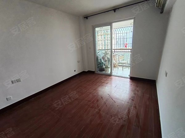 福州晋安火车站怡馨苑火车站地铁口附近怡馨苑电梯3房2卫设备齐全可做