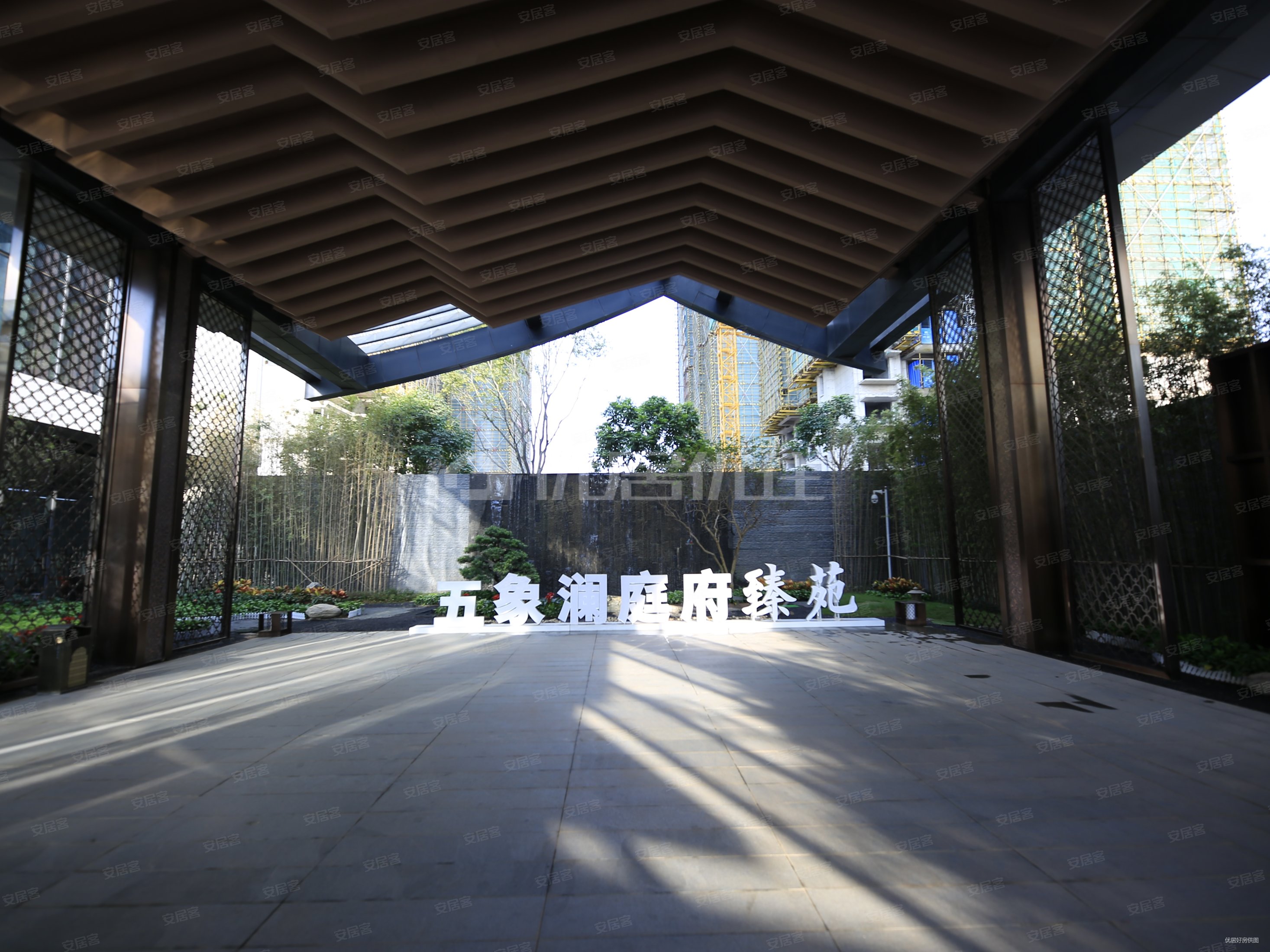 五象地铁口 南宁三中旁丨五象澜庭府