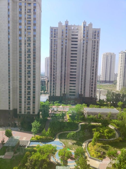 远大城两室  户型好采光好