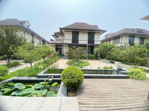 宋庄租房,宋庄精装别墅 占地一亩半大院停车方便适合办公会所轰趴民宿