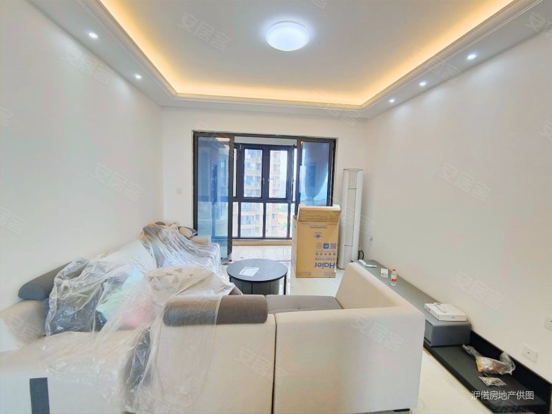 世界之窗 小区新 旺德府 南北通透 带双卫 价格可谈