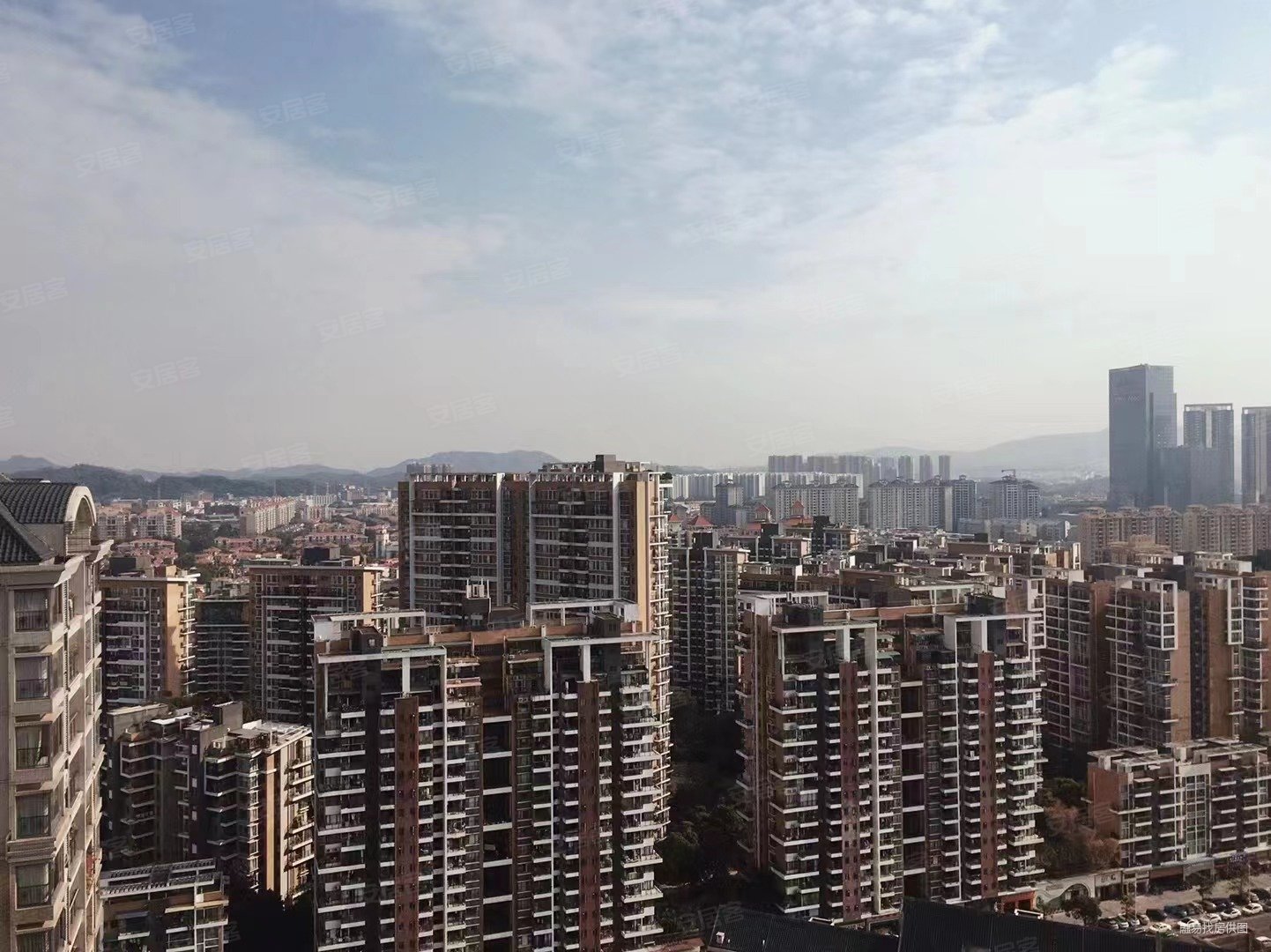 光大景湖时代城3室2厅2卫98.18㎡南375万