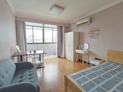 上海静安西藏北路西藏北路青云路电梯2房出租 朝南视野好 地铁8号线约200米出租房源真实图片