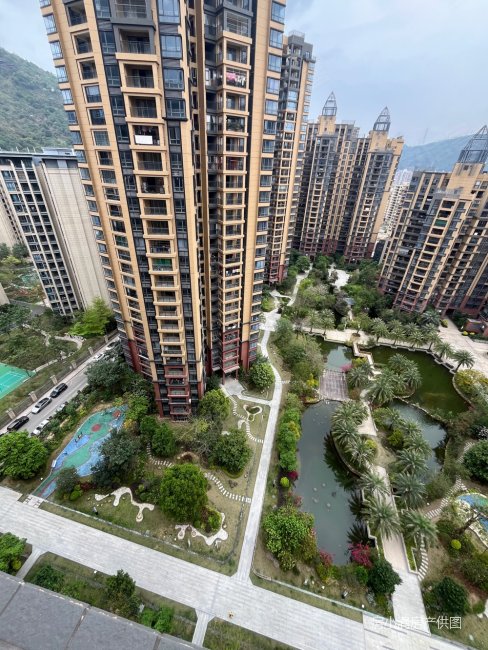 水岸花山3房2卫朝南花园环境好