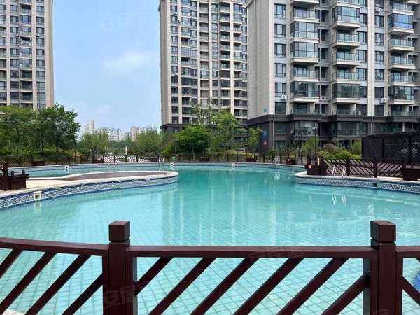 威海文登南海金滩奥莱小镇1.