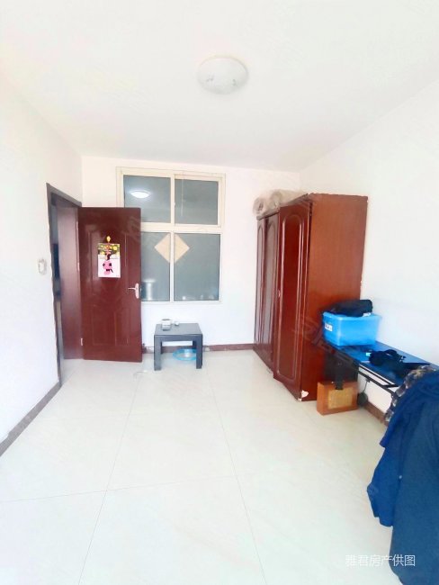 出售 河畔景苑 两室一厅 6楼  朝南向 随时看房