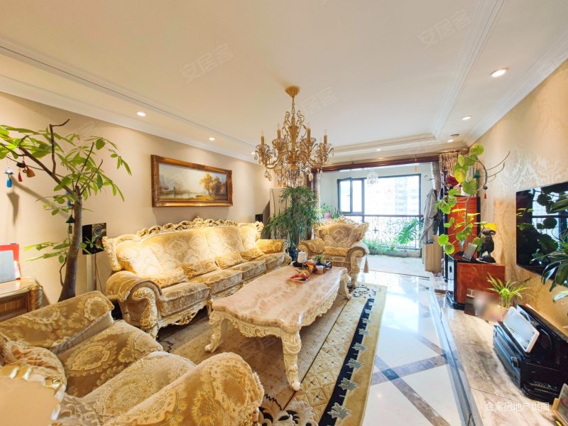 中海紫御公馆3室2厅2卫136.12㎡南1880万