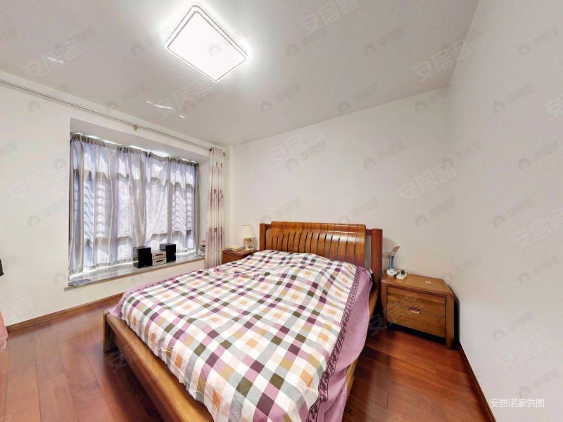 单层九十八平 精装自住 人文社区不可居无竹,中天金海岸二期俊仕苑