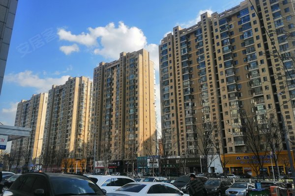 万达华府c区