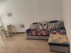 保定易县易县城区可半年，英才公寓，易县实验旁边，大一居，可做小两居，15层出租房源真实图片