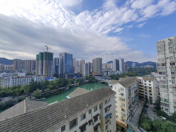 铜仁碧江碧江城区蓝波湾市中心蓝波湾电梯中层江景2房2厅空房出租可