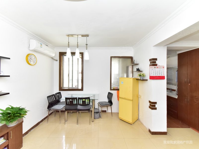 桐馨苑 南北通透 正规商品房 高楼层视野好 临地铁 购物方便