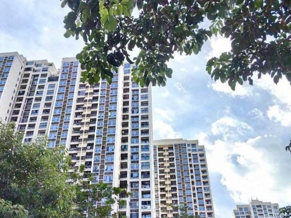 深圳坪山坑梓亚迪三村亚迪三村一房一厅.设备齐全看房子方便.