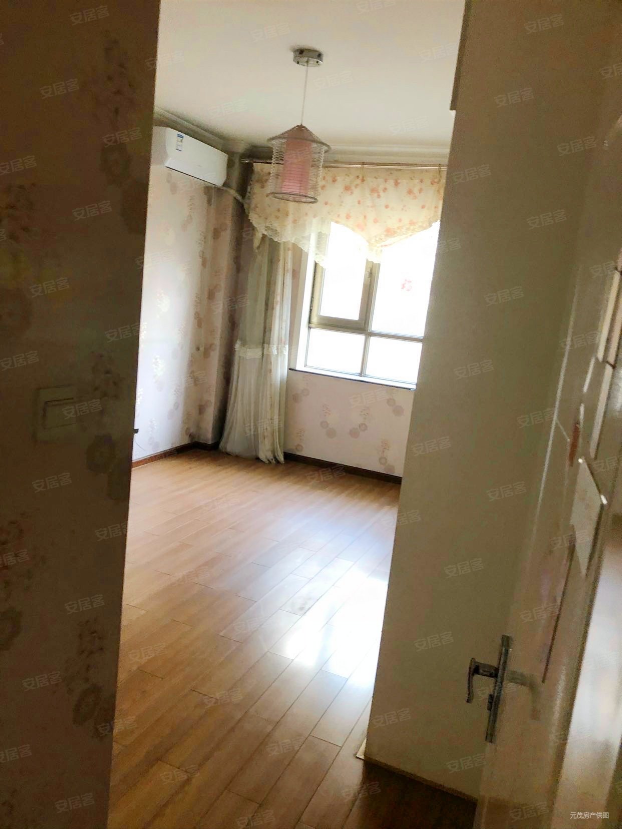 望河丽景小区|雁北路2621号4室2厅2卫153.3平方米