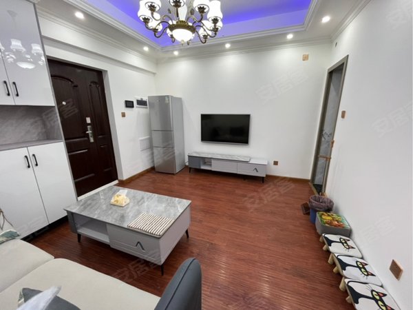 简阳雄飞生活广场(商住楼)雄飞生活广场(商住楼) 1室1厅1卫 南北通透