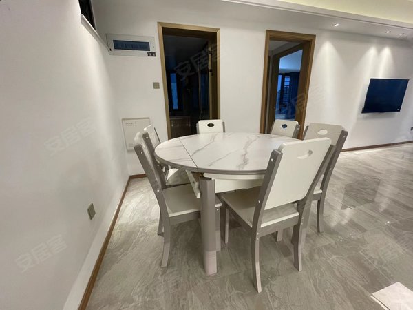 宁德蕉城宁德站世林外滩东晟广场商圈 世林外滩 南北通透 交通便利 离