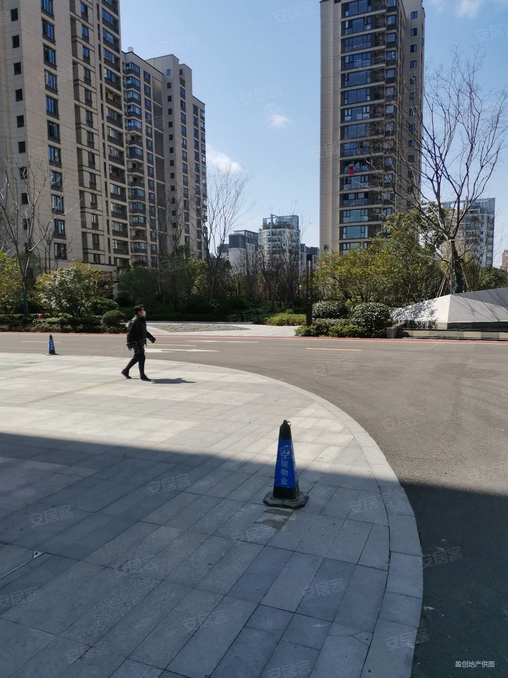 中骏合景府