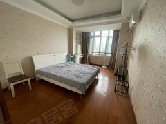 雅安雨城挺进路青衣江路东段242号小区 1室1厅1卫出租房源真实图片