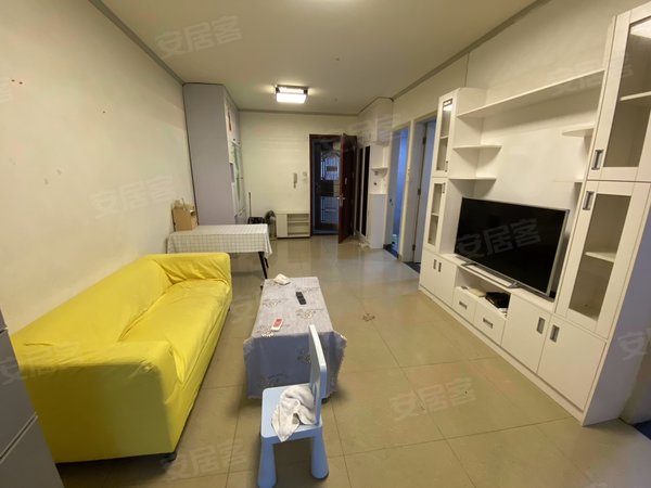 【多图】向南海德大厦,南山中心区租房,南山地铁口物业!全部东南向!