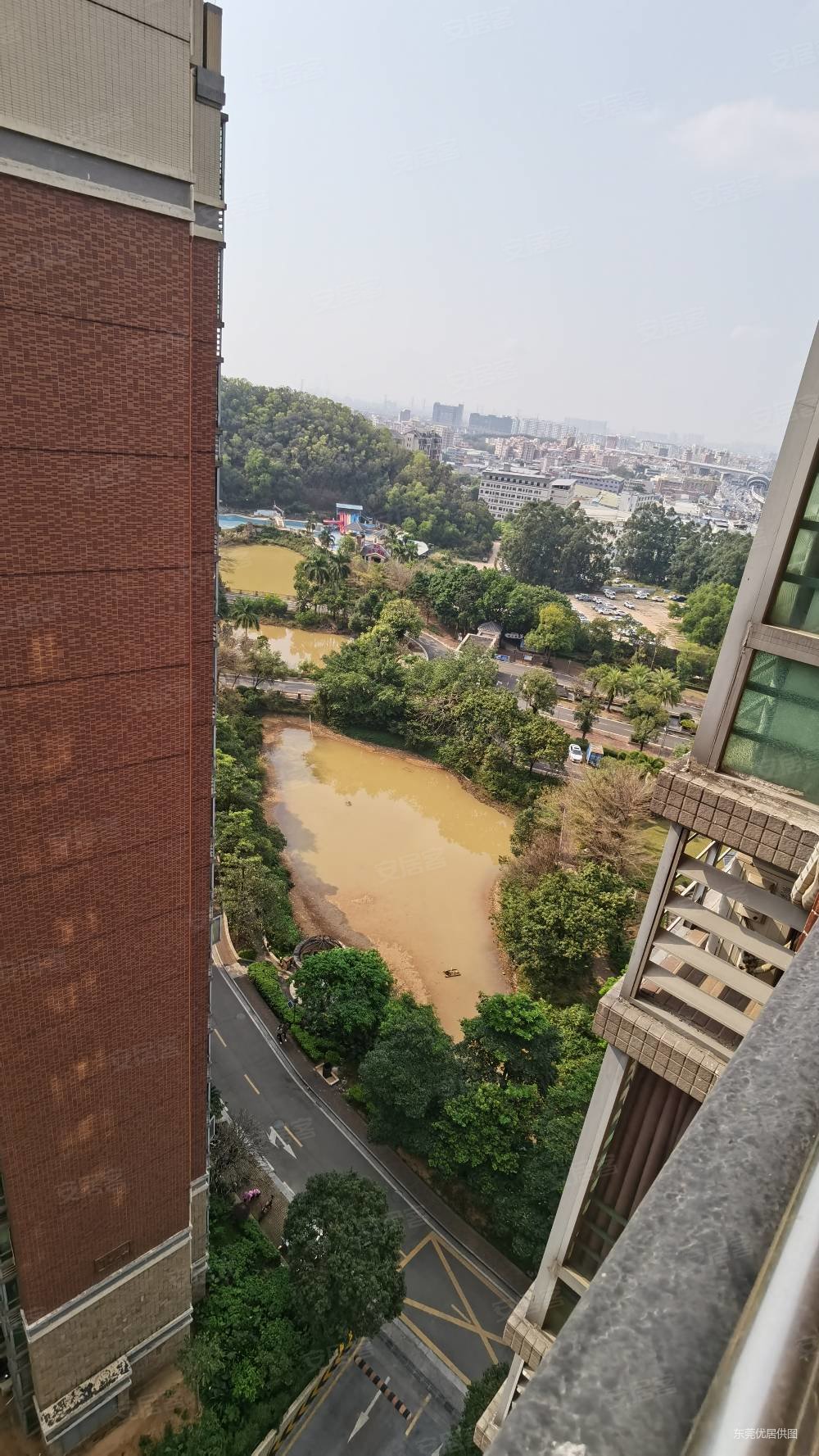 虎门国际公馆3室2厅南北通透电梯房满五楼层好视野